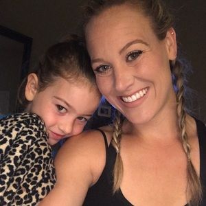 Meet your Posher, Loran